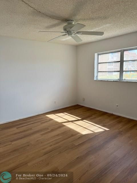 For Sale: $128,900 (2 beds, 2 baths, 850 Square Feet)