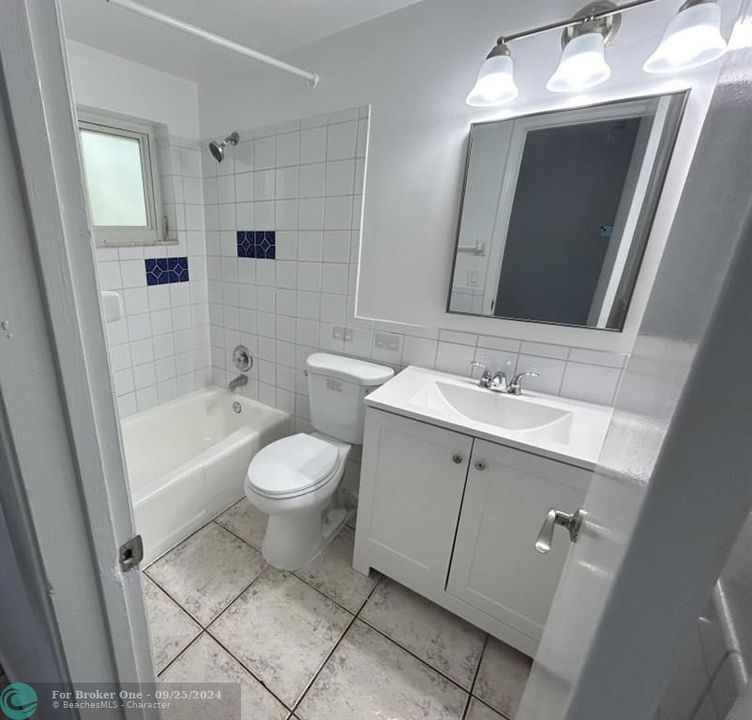 В аренду: $1,795 (1 спален, 1 ванн, 680 Квадратных фут)