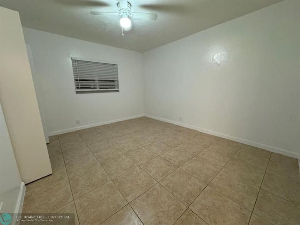 For Rent: $1,725 (1 beds, 1 baths, 625 Square Feet)