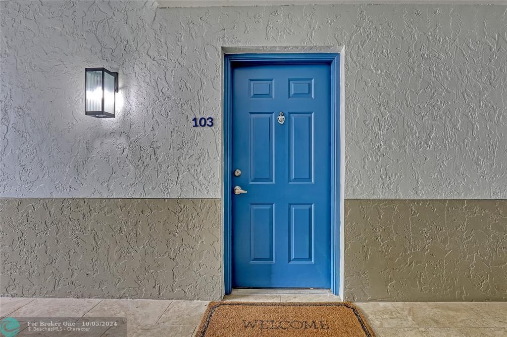 For Rent: $3,900 (3 beds, 2 baths, 1497 Square Feet)