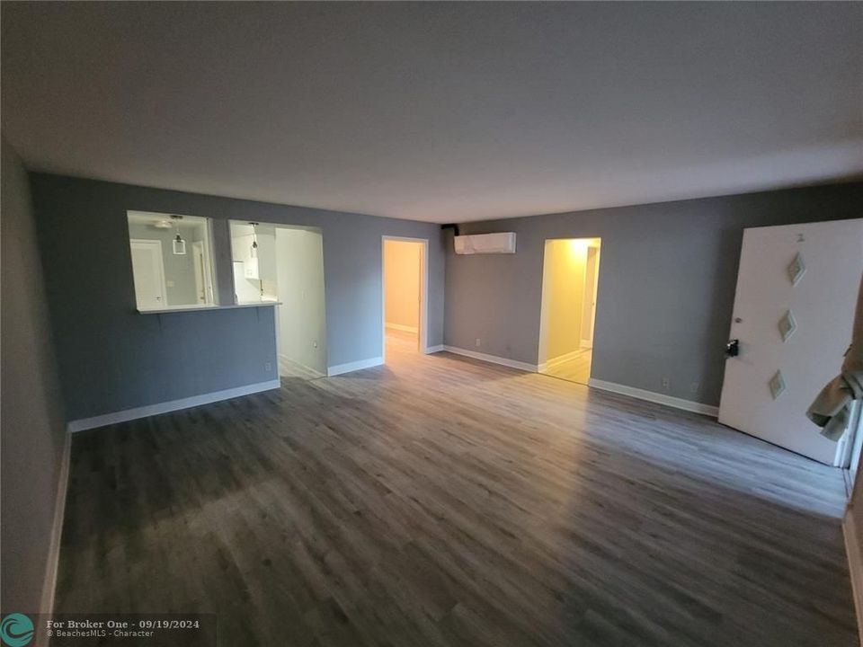 For Rent: $2,400 (2 beds, 1 baths, 0 Square Feet)