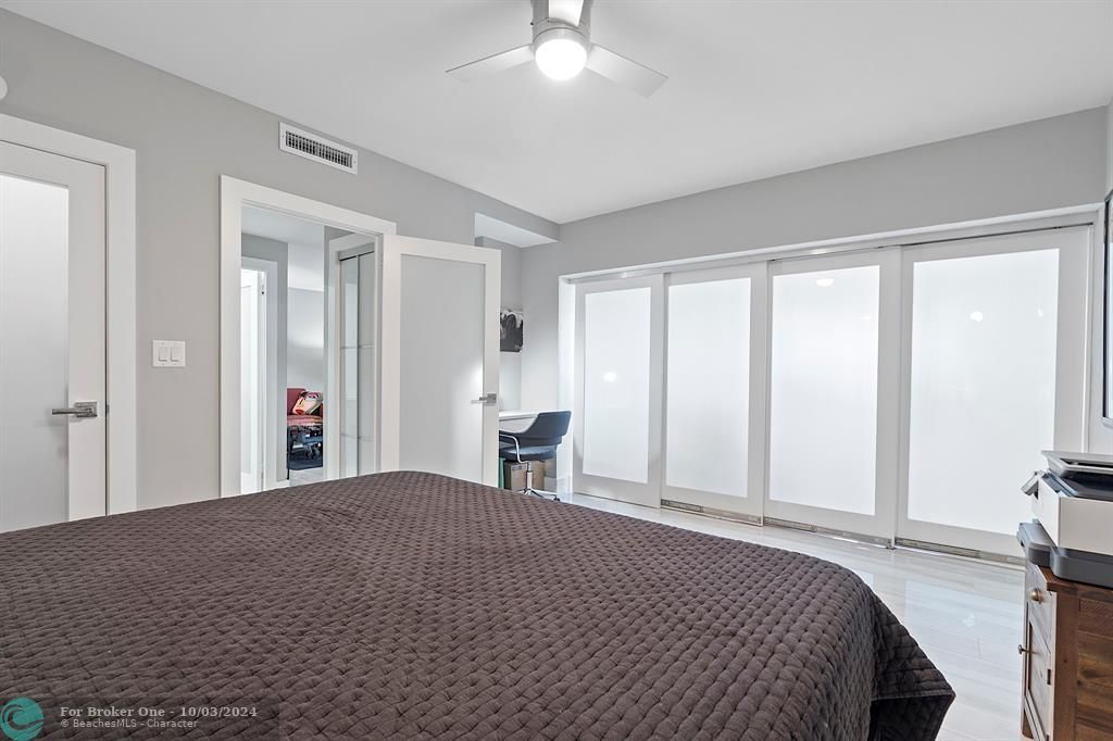 For Sale: $479,000 (2 beds, 2 baths, 1489 Square Feet)