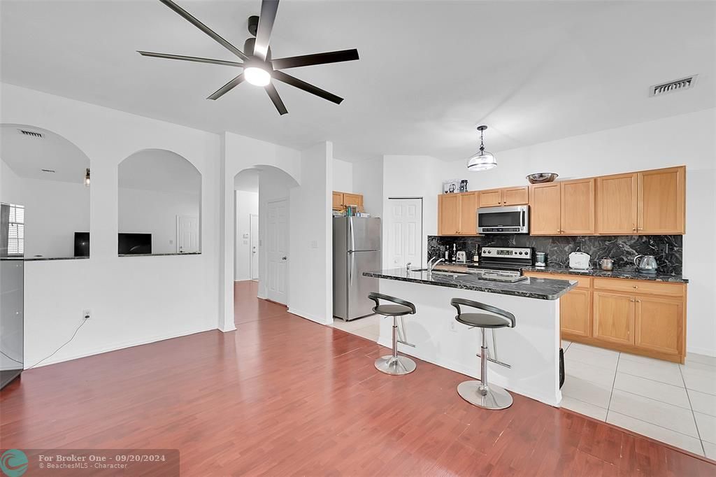 For Sale: $469,900 (3 beds, 2 baths, 1776 Square Feet)