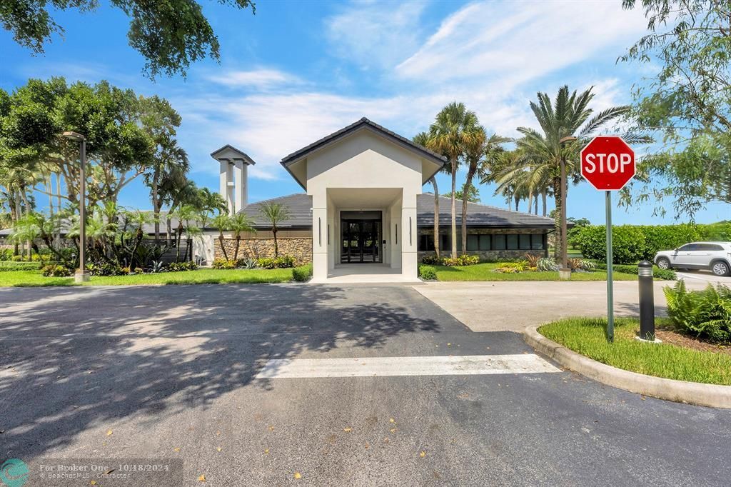 For Sale: $1,899,000 (4 beds, 3 baths, 3987 Square Feet)