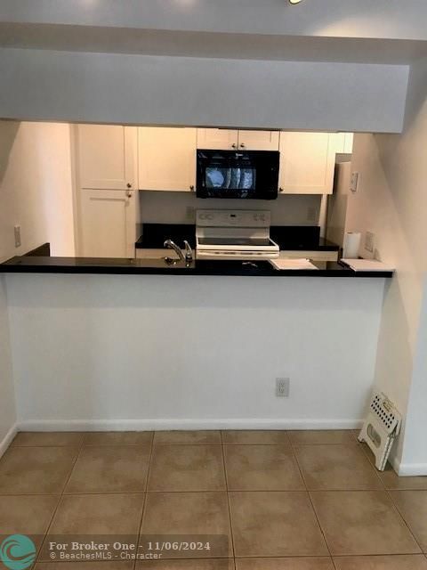 En Venta: $279,900 (3 camas, 2 baños, 1050 Pies cuadrados)