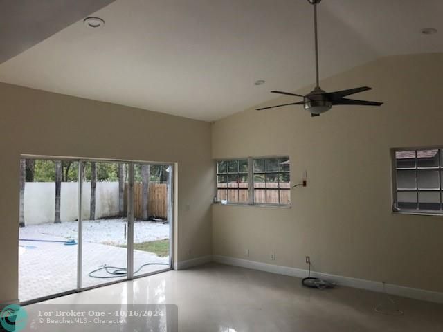 For Rent: $3,750 (3 beds, 2 baths, 1546 Square Feet)