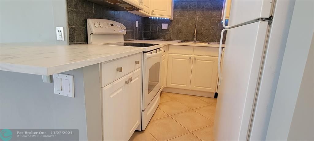 En Venta: $259,000 (1 camas, 1 baños, 600 Pies cuadrados)