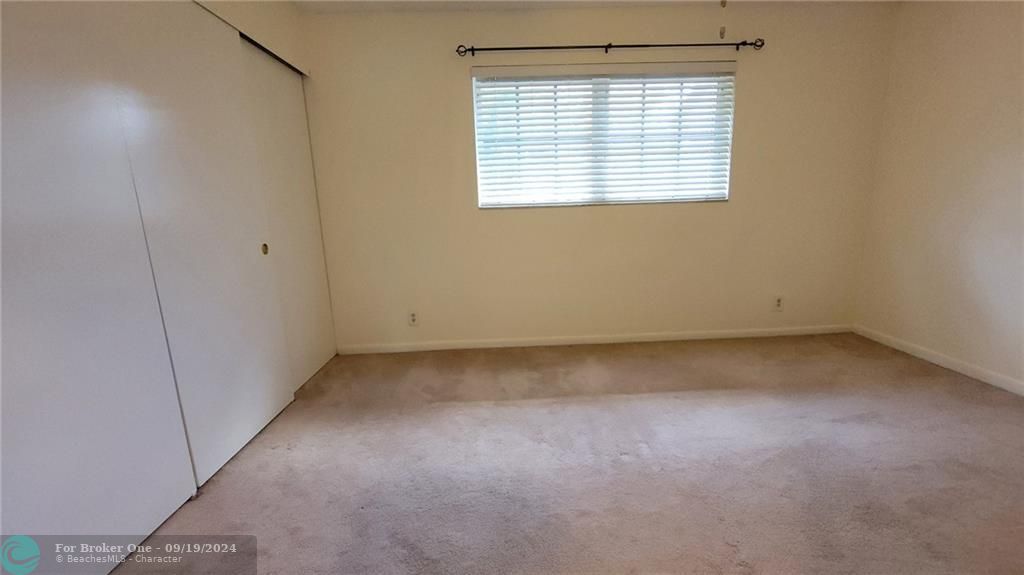 For Rent: $3,100 (2 beds, 2 baths, 1240 Square Feet)