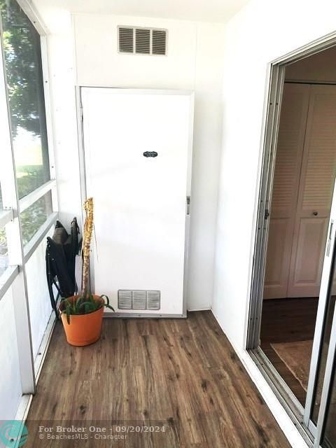 For Rent: $2,500 (1 beds, 1 baths, 595 Square Feet)