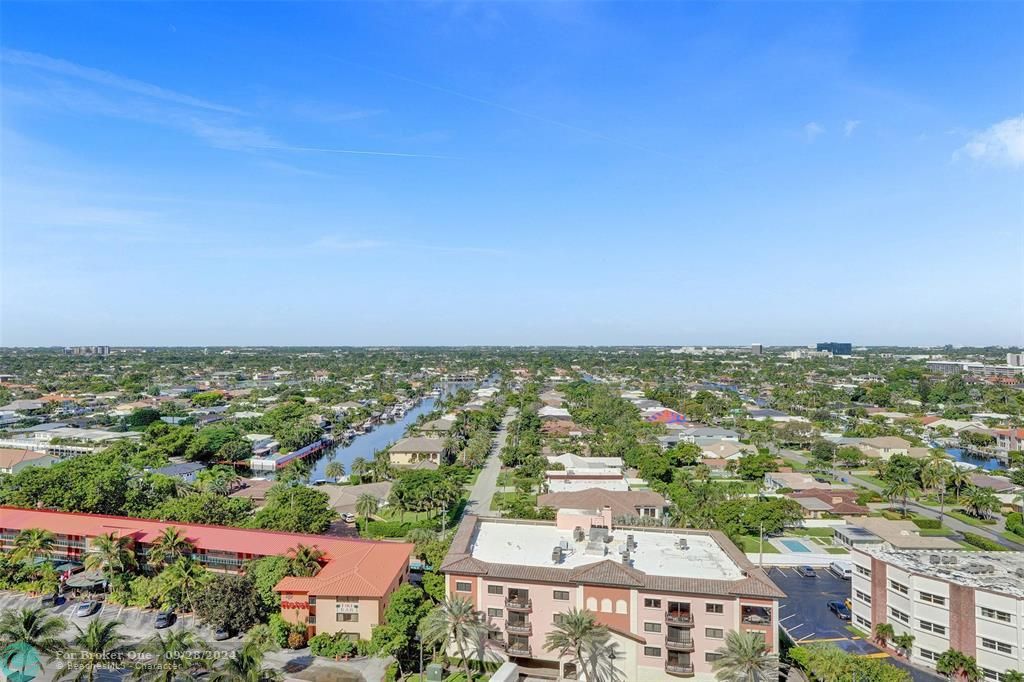 For Sale: $1,050,000 (2 beds, 2 baths, 1870 Square Feet)