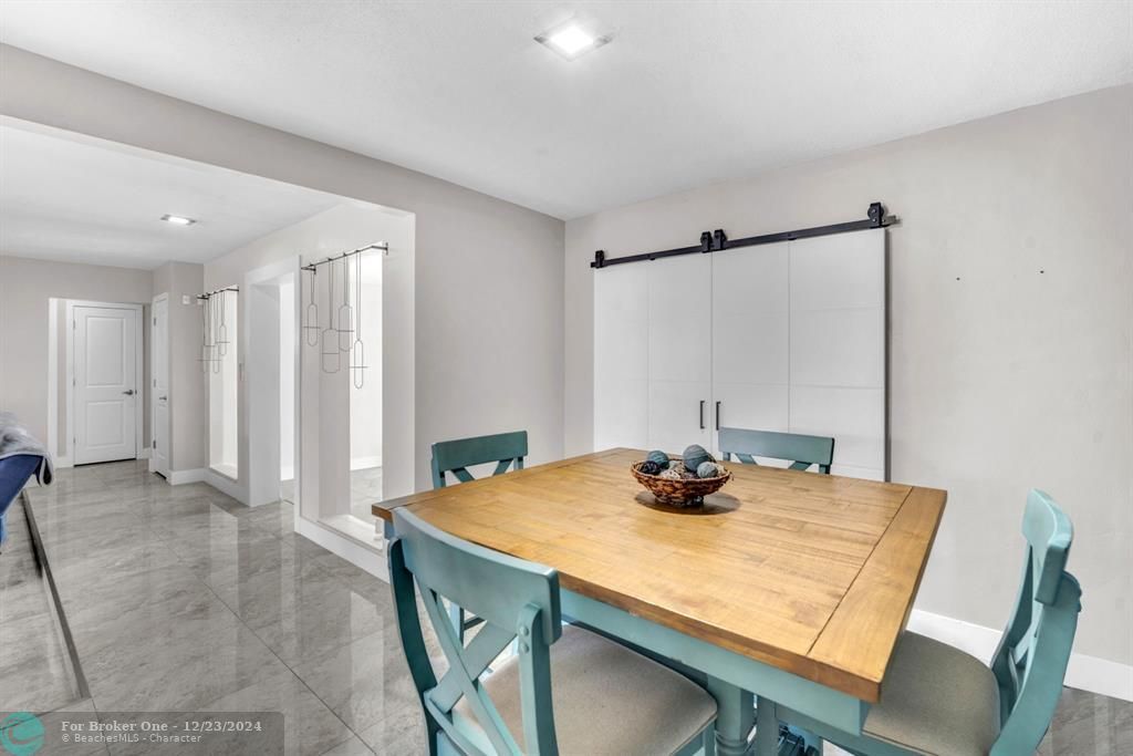 Active With Contract: $3,500 (3 beds, 2 baths, 1758 Square Feet)