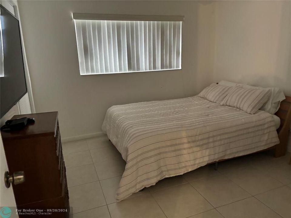 En Venta: $219,000 (2 camas, 2 baños, 1150 Pies cuadrados)