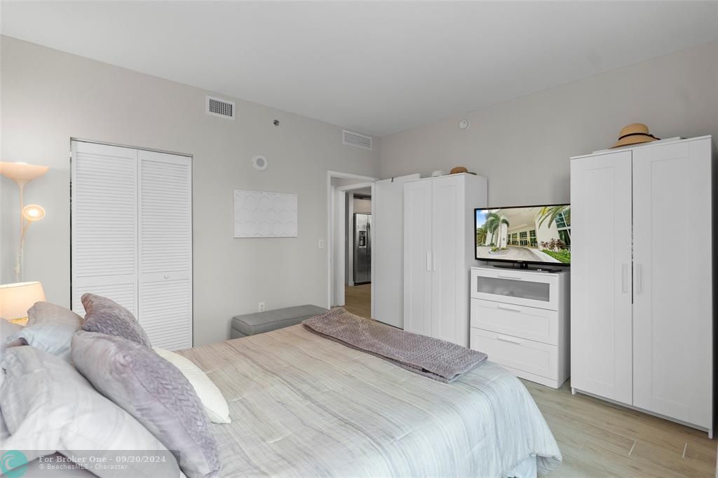 For Rent: $3,400 (1 beds, 1 baths, 639 Square Feet)