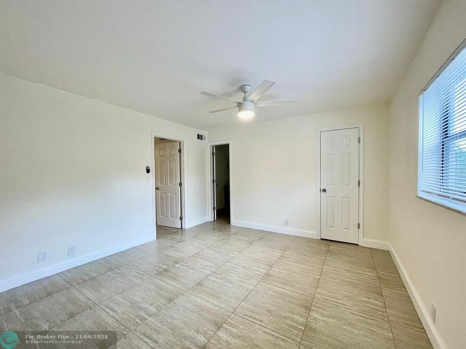 For Rent: $1,600 (1 beds, 1 baths, 850 Square Feet)