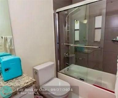 En Venta: $1,300,000 (4 camas, 4 baños, 2910 Pies cuadrados)