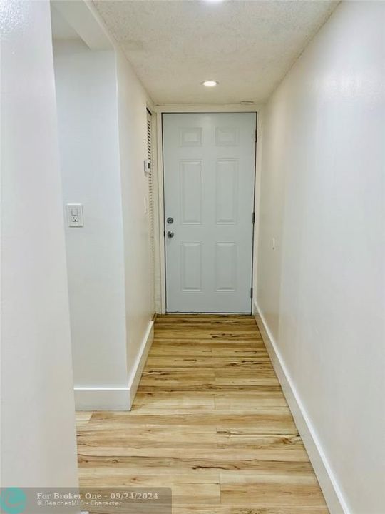 For Rent: $2,300 (2 beds, 2 baths, 960 Square Feet)