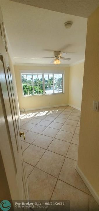 For Rent: $2,800 (2 beds, 2 baths, 960 Square Feet)