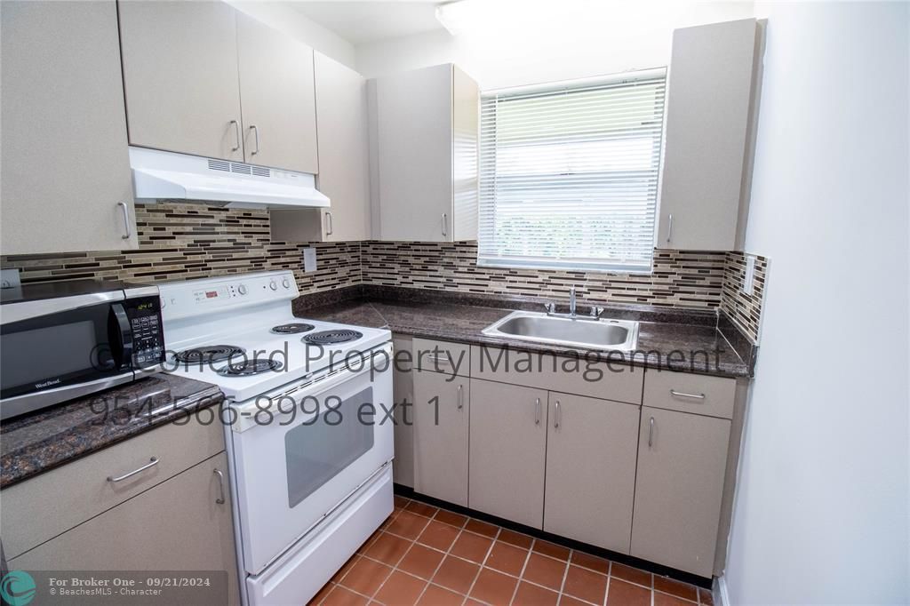 For Rent: $1,650 (1 beds, 1 baths, 0 Square Feet)