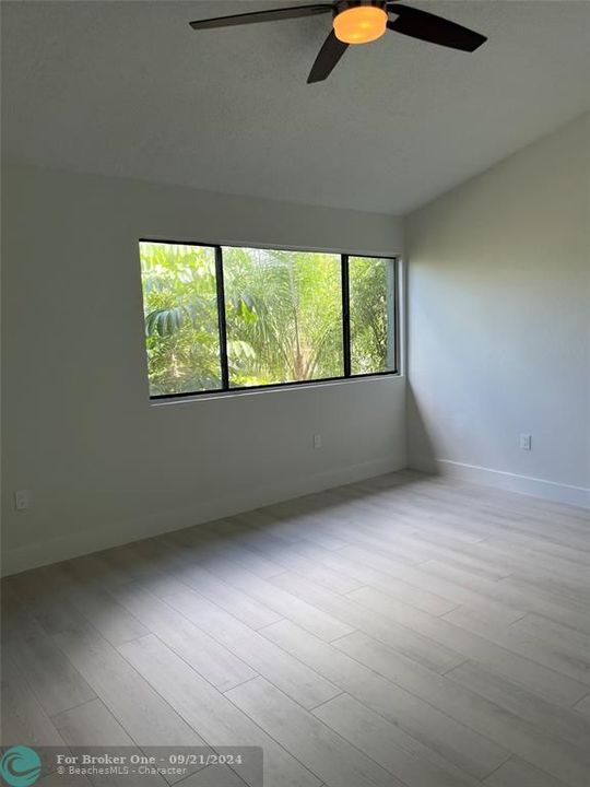 En Venta: $427,000 (3 camas, 2 baños, 1518 Pies cuadrados)