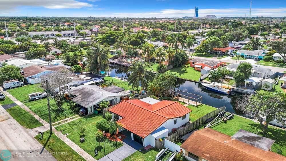 En Venta: $798,000 (3 camas, 2 baños, 1658 Pies cuadrados)