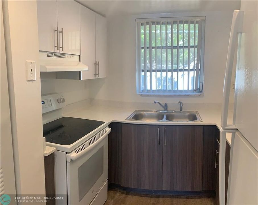 For Rent: $1,513 (0 beds, 1 baths, 497 Square Feet)