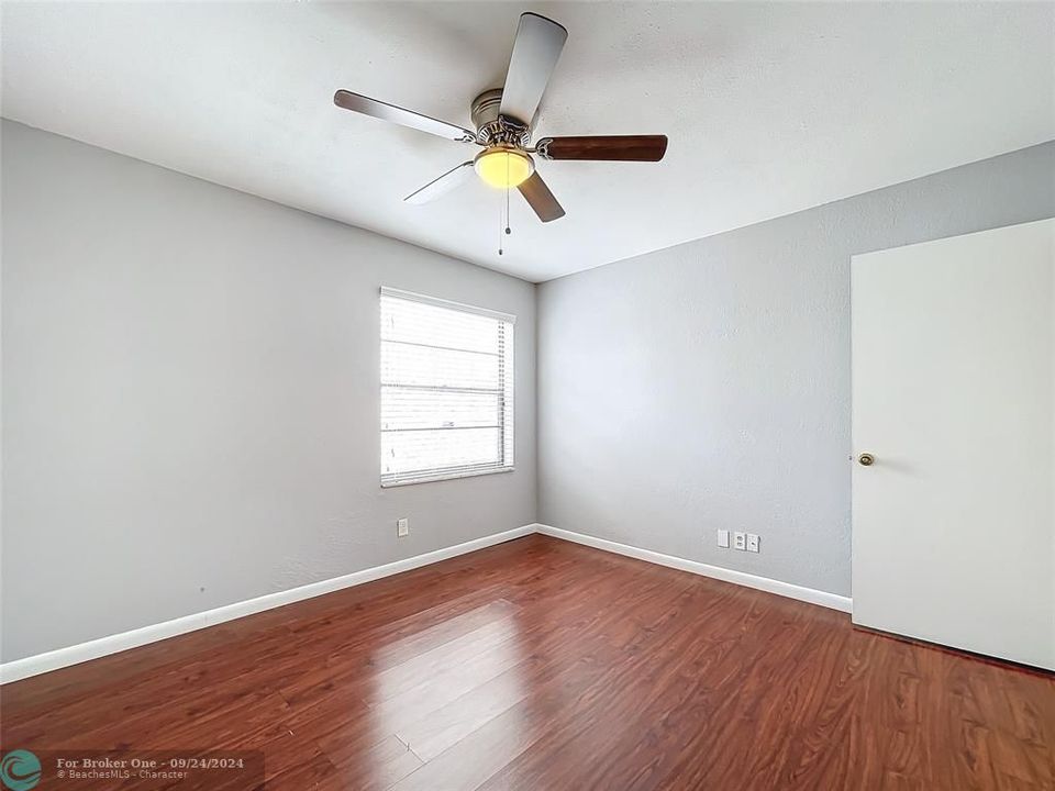 For Rent: $3,700 (3 beds, 2 baths, 1879 Square Feet)