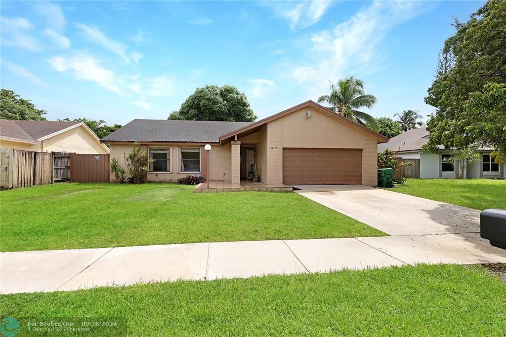 For Sale: $619,500 (4 beds, 2 baths, 1411 Square Feet)