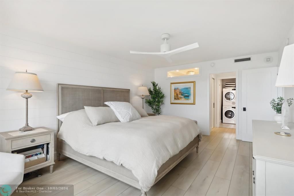 For Sale: $674,500 (2 beds, 2 baths, 1100 Square Feet)