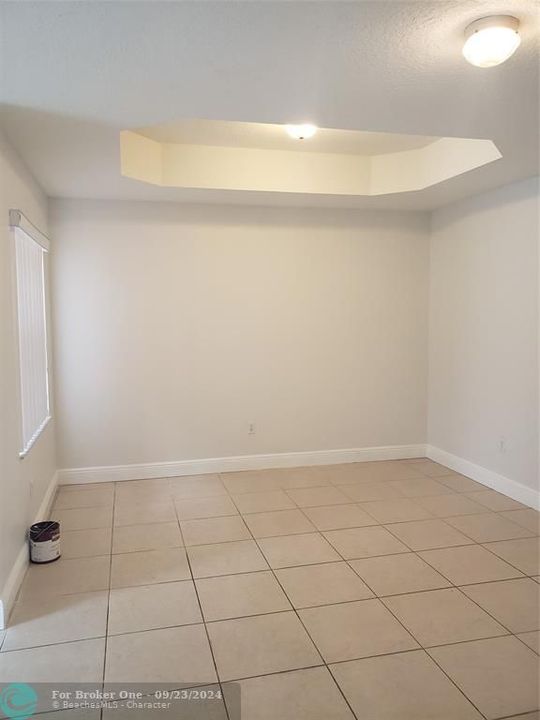 For Rent: $2,450 (2 beds, 2 baths, 1379 Square Feet)