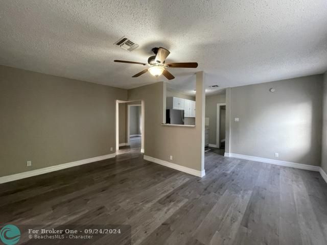 For Rent: $3,995 (4 beds, 2 baths, 1675 Square Feet)