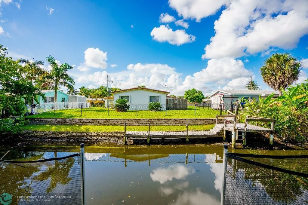 For Sale: $779,000 (3 beds, 2 baths, 1740 Square Feet)