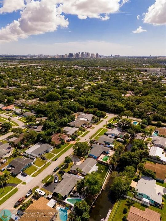 For Sale: $779,000 (3 beds, 2 baths, 1740 Square Feet)