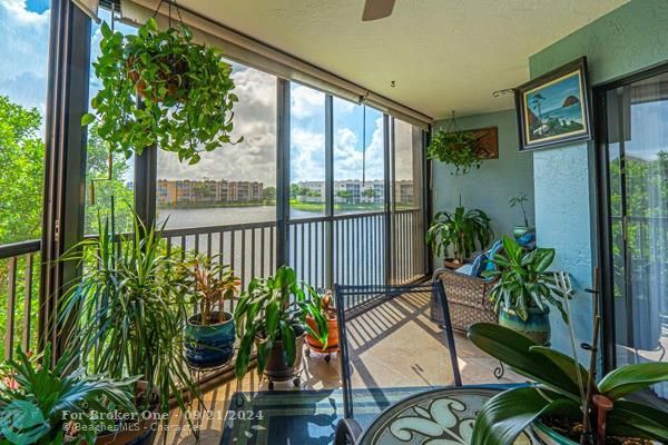 For Sale: $249,999 (2 beds, 2 baths, 1450 Square Feet)