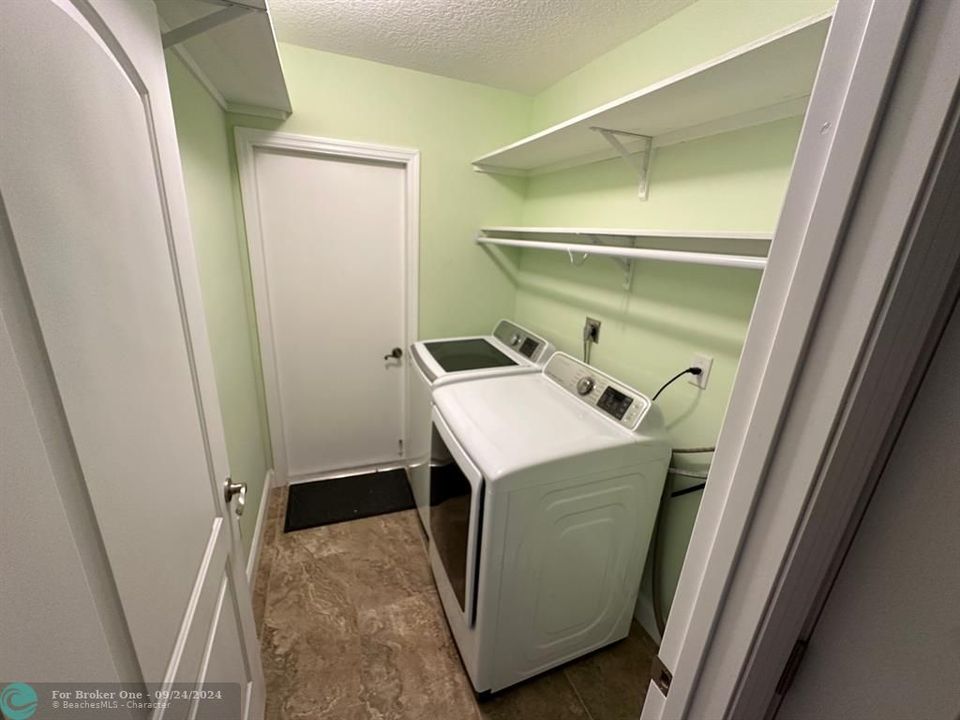 For Rent: $4,500 (3 beds, 2 baths, 1898 Square Feet)