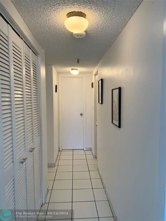 For Rent: $4,200 (2 beds, 2 baths, 1368 Square Feet)