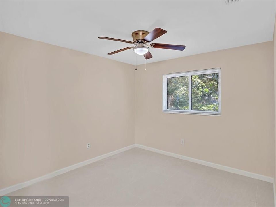 For Sale: $575,000 (3 beds, 2 baths, 1506 Square Feet)