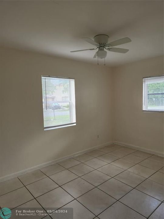 For Rent: $2,841 (3 beds, 2 baths, 1027 Square Feet)