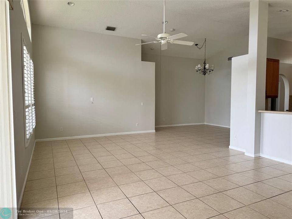 For Rent: $3,400 (3 beds, 2 baths, 1883 Square Feet)