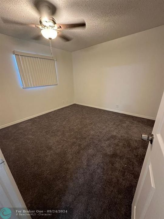 For Rent: $1,850 (2 beds, 2 baths, 900 Square Feet)