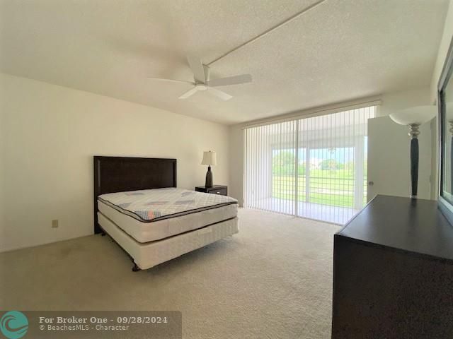 For Rent: $1,750 (1 beds, 1 baths, 1130 Square Feet)