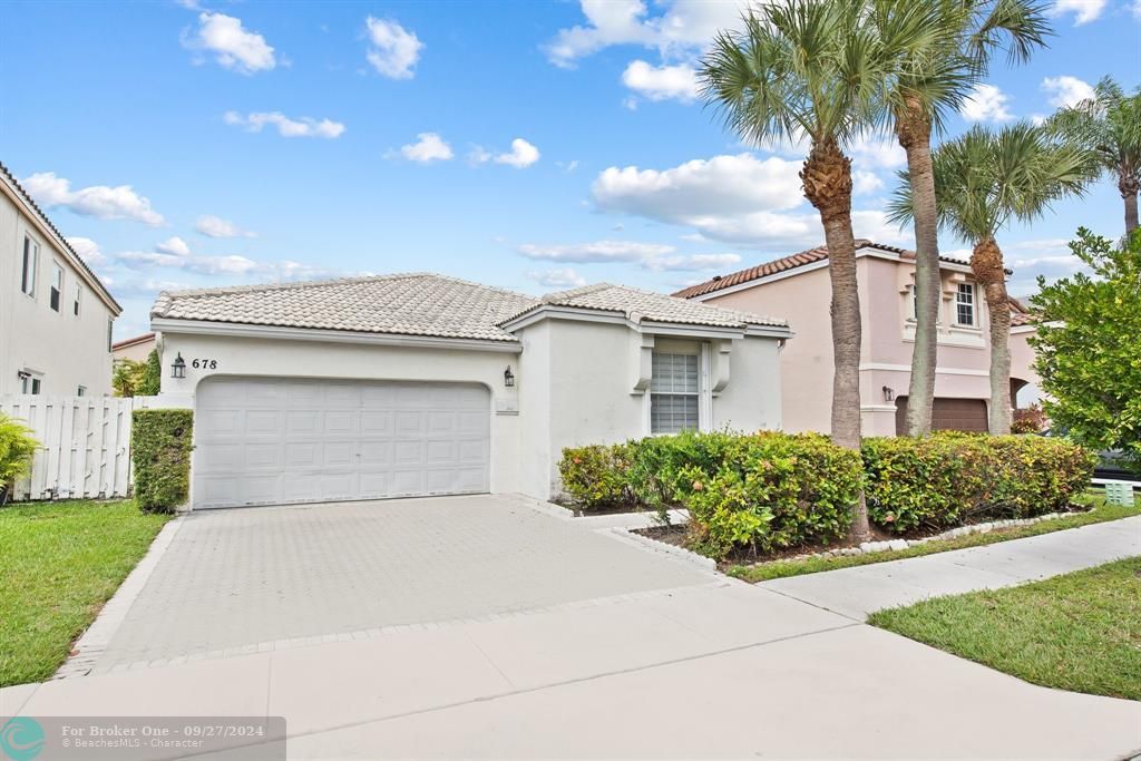 For Sale: $799,000 (4 beds, 2 baths, 2066 Square Feet)