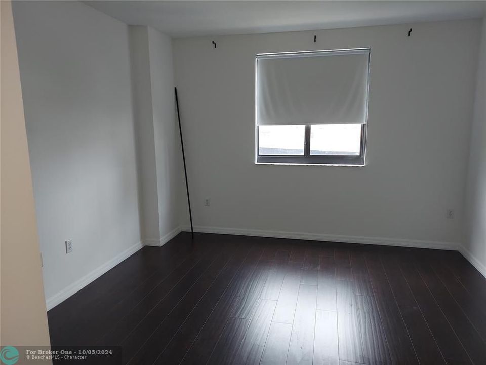 For Rent: $2,500 (1 beds, 1 baths, 780 Square Feet)