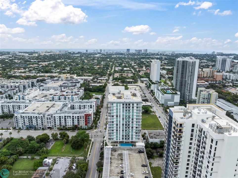 For Sale: $515,000 (2 beds, 2 baths, 1155 Square Feet)