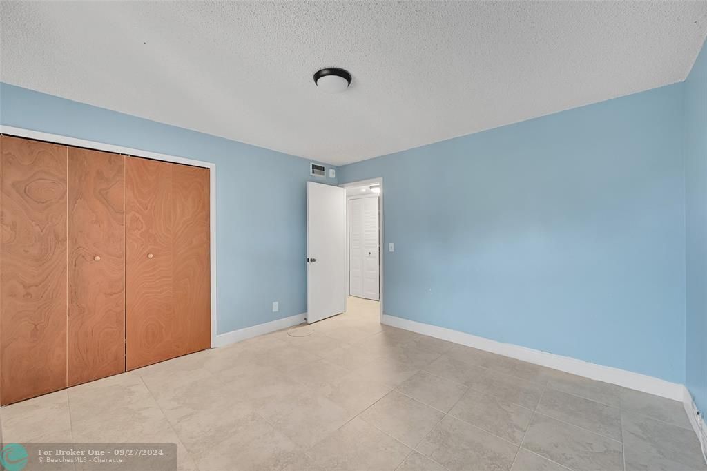 For Sale: $181,777 (2 beds, 2 baths, 1245 Square Feet)