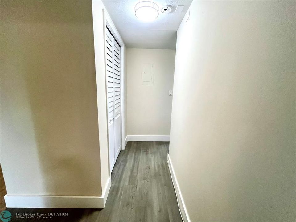 For Sale: $2,495 (2 beds, 2 baths, 7583 Square Feet)