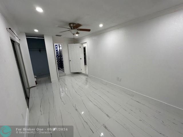 En Venta: $519,000 (3 camas, 2 baños, 934 Pies cuadrados)