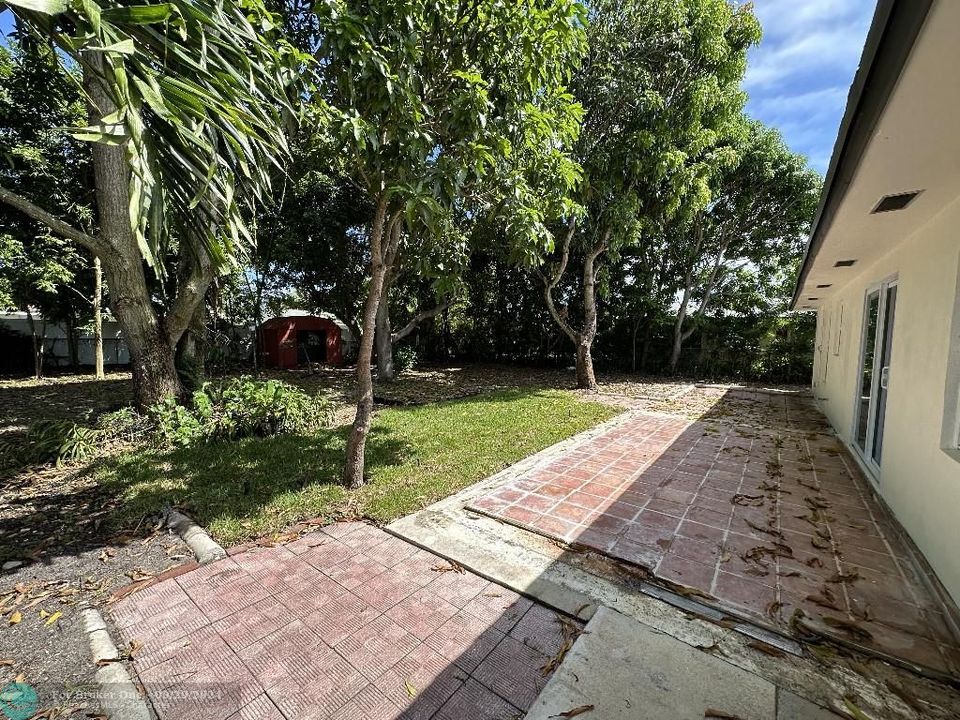 En Venta: $524,900 (3 camas, 2 baños, 1690 Pies cuadrados)