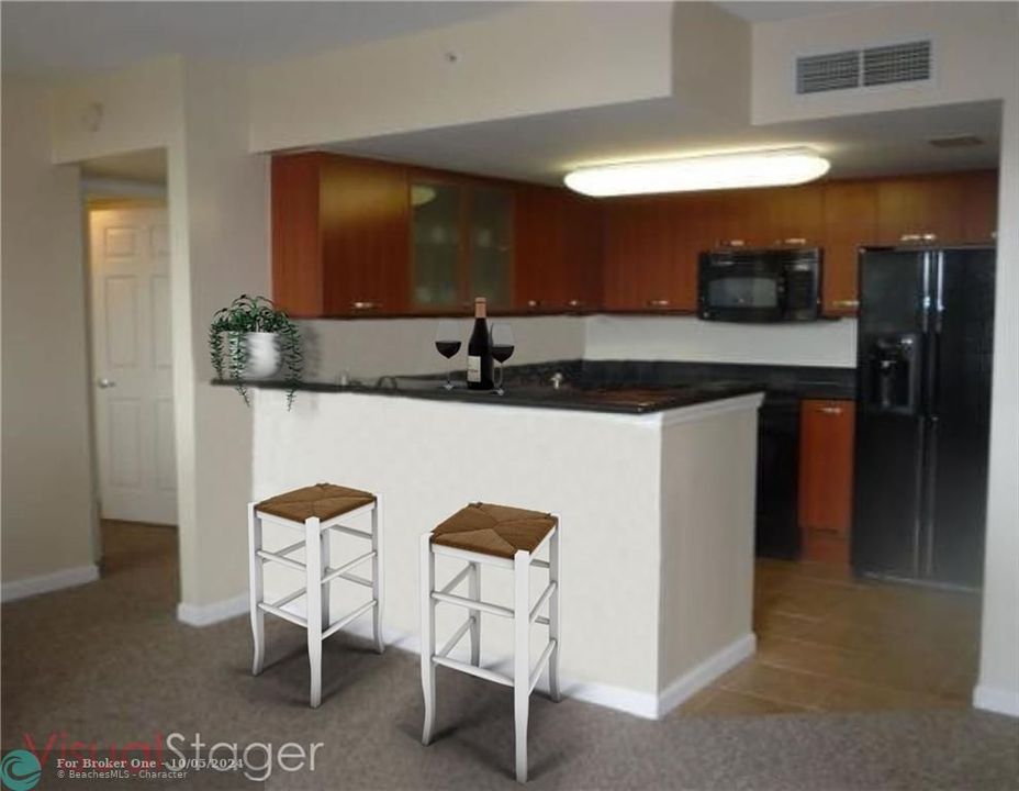 For Rent: $3,300 (1 beds, 1 baths, 890 Square Feet)