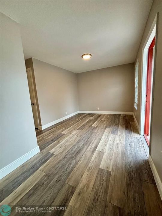 For Rent: $1,700 (1 beds, 1 baths, 533 Square Feet)