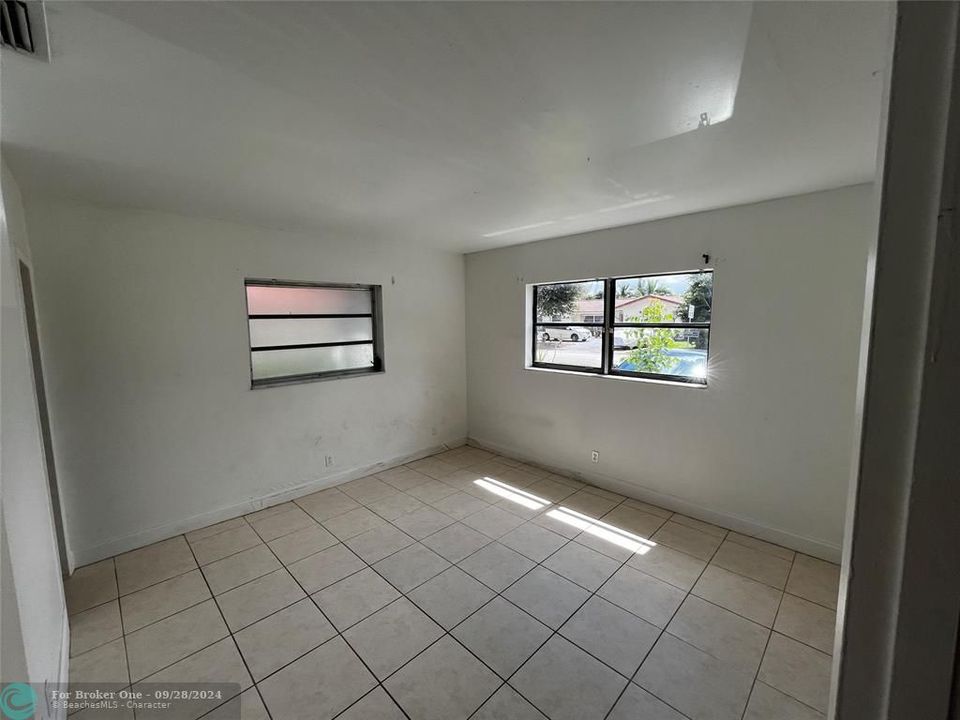 En Venta: $349,999 (3 camas, 2 baños, 1444 Pies cuadrados)